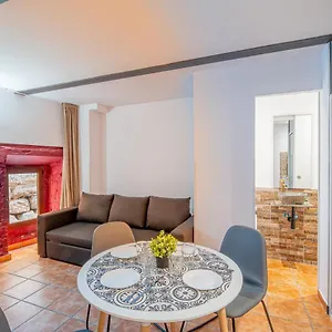 1 En La Muralla Romana Junto A La Catedral Apartamento Tarragona