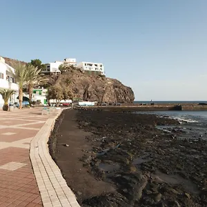 el-faro-las-playas.in-canary-islands.com/